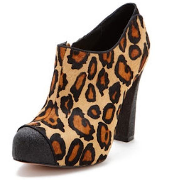 *SOLD* Sam Edelman Felix Calf Hair Leopard High Heel Booties Size: 7 - Picture 9 of 11